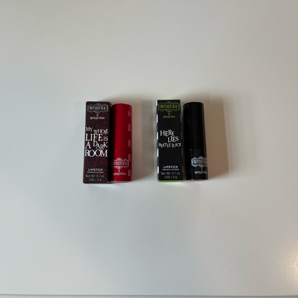 Makeup Rev Here Lies Beetlejuice My Whole Life One Dark Room Lydia Lipstick